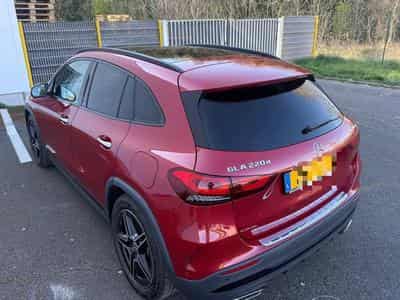 Mercedes GLA 220 AMG Line 4Matic (2021) - Foto 1
