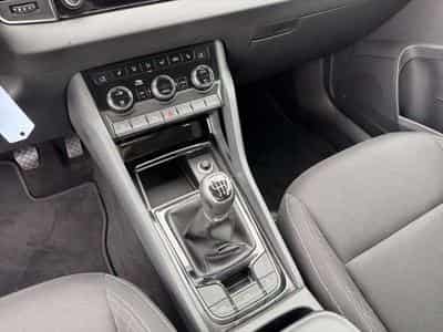 Skoda Karoq 1,5/Navi/AHK/PDC/SHZ/17"/el. Heckklappe (2018) - Photo 14