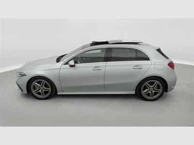 Mercedes A 180 Pack AMG  Navi / Led / PDC av+ar / Pano (2025) - Foto 3