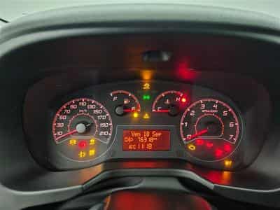 Fiat Fiorino 1.3 Multijet 95Cv Cargo CLIM (2022) - Foto 10