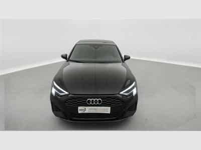 Audi A3 30 TFSI S-Line S tronic  Cuir / Navi Cockpit / Led (2023) - Foto 4