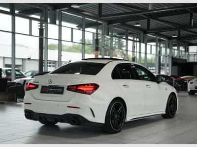 Mercedes A 35 AMG 4M Limousine *1.H *Memory *Pano *Night (2025) - Photo 8