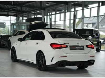 Mercedes A 35 AMG 4M Limousine *1.H *Memory *Pano *Night (2025) - Photo 10