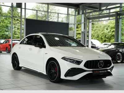 Mercedes A 35 AMG 4M Limousine *1.H *Memory *Pano *Night (2025) - Photo 5