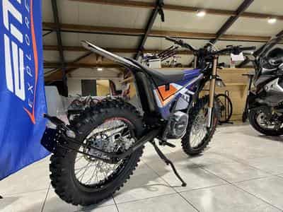 Electric Motion Escape XR 700 NM, 3500 KW, 85 KM/H, Autonomie 88 km, embrayage (2024) - Foto 3