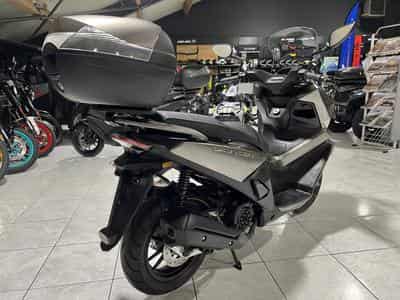 Kymco Skytown 50 (2025) - Photo 3
