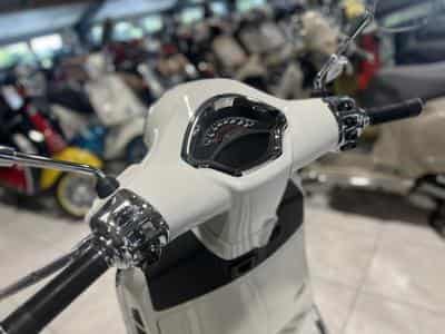 Vespa GTS 125 (2026) - Foto 6