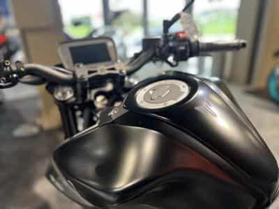 Yamaha MT125 TECH BLACK (2026) - Photo 3