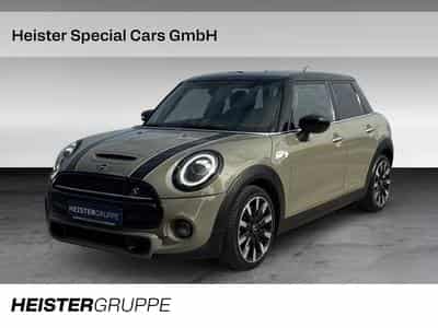 Mini Cooper +Chili-Paket+MINI Yours+Connected Navigation (2020) - Photo 1