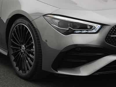 Mercedes CLA 200 AMG-Line Cpe Multi+Kamera+Night+19" (2025) - Photo 9