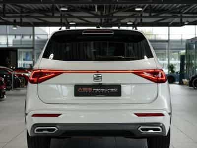 SEAT Tarraco FR 4Drive 1H *Pano*ACC*AHK*360°*Standhzg (2022) - Foto 9