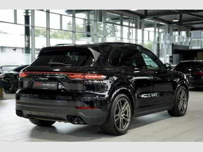 Porsche Cayenne E-Hybrid 1.H *21 *Chrono*BOSE*Pano*LUFT (2021) - Foto 8