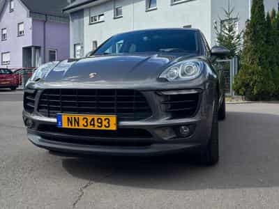 Porsche Macan (2015) - Photo 1