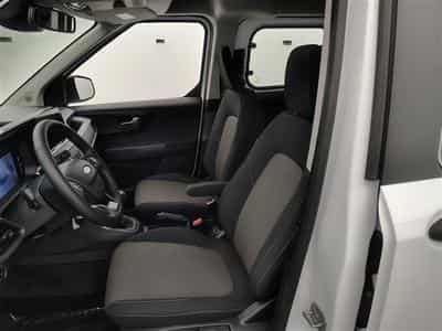 Ford Tourneo 1.0 EcoBoost 125cv Trend CARPLAY / PDC AR (2026) - Foto 7