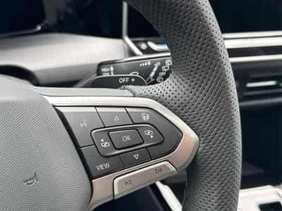 VW Golf R-Line Limited (2026) - Photo 15