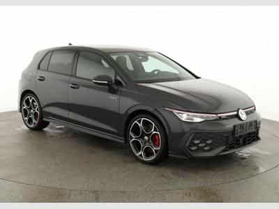 VW Golf 2.0 TSI 195 kW GTI (2026) - Foto 1
