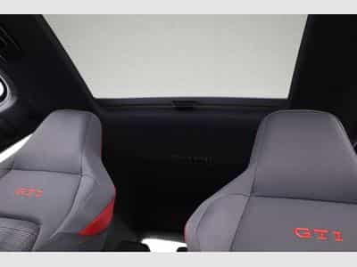VW Golf 2.0 TSI 195 kW GTI (2026) - Foto 9