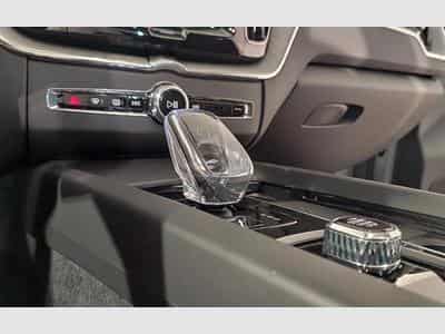 Volvo XC60 Plus Dark (2024) - Photo 6