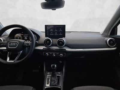 Audi Q2 35 TFSI S line (2025) - Foto 11