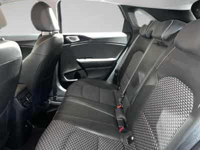 Kia Ceed Pulse 1.0 T-GDI 120 MHEV DCT ISG (2024) - Foto 11