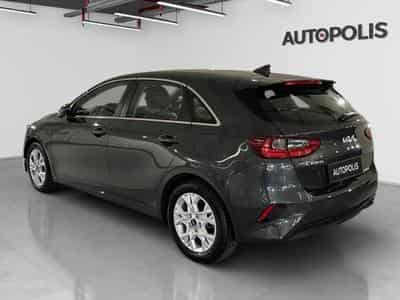 Kia Ceed Pulse 1.0 T-GDI 120 MHEV DCT ISG (2024) - Foto 13