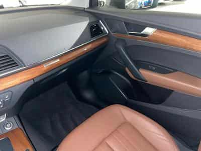 Audi Q5 Sportback 40 TDI S tronic quattro S line (2022) - Foto 9