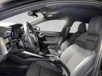 Audi A3 Limousine TFSI S tronic quattro (2024) - Foto 4