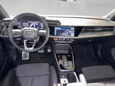Audi A3 Limousine TFSI S tronic quattro (2024) - Foto 5