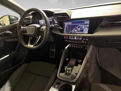 Audi A3 Limousine TFSI S tronic quattro (2024) - Foto 7