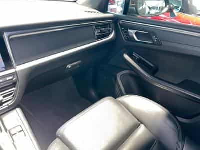 Porsche Macan 2.0 Macan (2020) - Foto 9
