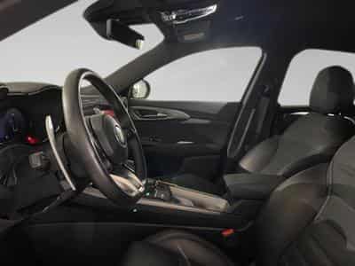 Alfa-Romeo Tonale 1.5 130 MHEV Speciale FWD (2022) - Foto 4
