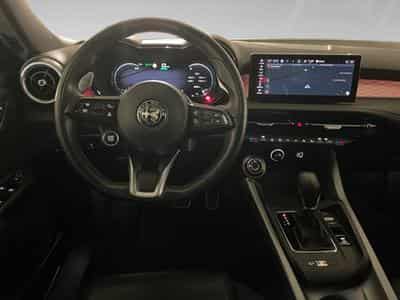 Alfa-Romeo Tonale 1.5 130 MHEV Speciale FWD (2022) - Foto 6