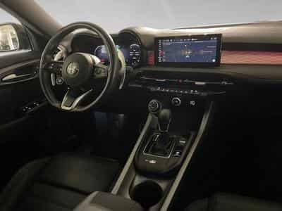 Alfa-Romeo Tonale 1.5 130 MHEV Speciale FWD (2022) - Foto 7