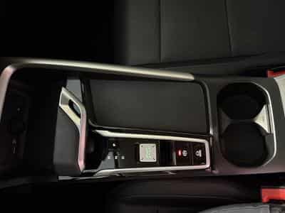 MG ZS 1.5 Hybrid+ Luxury (2025) - Foto 10