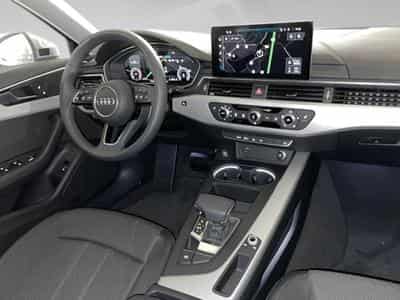 Audi A4 Avant 35 TDI S tronic Avant (2024) - Foto 7