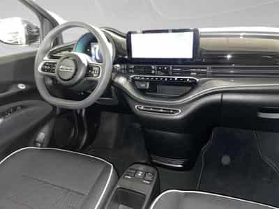 Fiat 500 500e 42 kWh LIMO (2023) - Photo 7