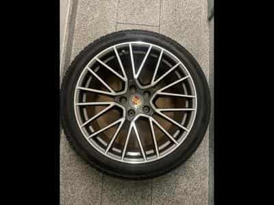 Jantes alu + Pneus h 21" 305/35 R21 109V (2026) - Photo 4