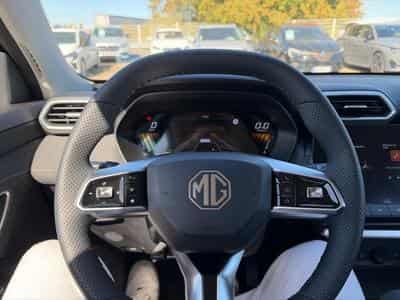 MG ZS 1.5 HYBRID+ 197 STANDARD (2026) - Foto 13