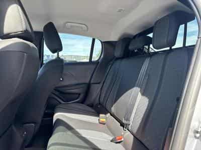 Peugeot 208 1.2 100 ALLURE (2025) - Foto 15