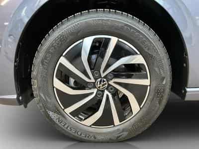 VW Polo Life+P.ASS+P.Lumiere+TSI+DAB (2025) - Photo 8