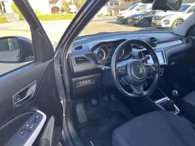 Suzuki Swift 1.2 (SHVS) Mild Hybrid (2021) - Photo 11