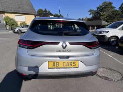 Renault Megane Megane Berline TCe 120 Corporate Edition (2022) - Photo 6