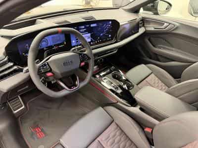 Audi RS5 Avant TFSI quattro 639 CV / 470 KW tiptronic (2026) - Foto 4
