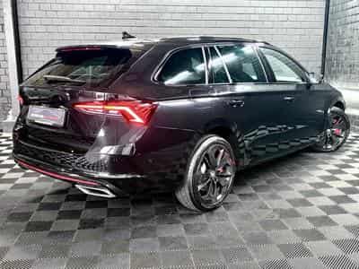 Skoda Octavia RS iV Combi PHEV 245 CV *MATRIX* *360°* HUD * CANTON * (2023) - Foto 6