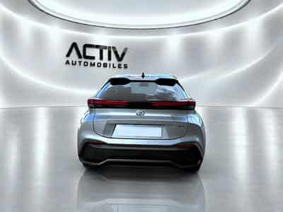 Toyota C-HR 1.8 HYBRIDE 140 DESIGN (2025) - Photo 6