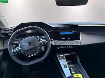 Peugeot 308 1.5 BLUEHDI 130 ALLURE EAT8 (2025) - Photo 10