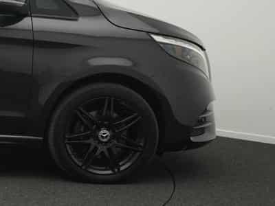 Mercedes V d 4MATIC EXCLUSIVE Lang (2022) - Foto 6