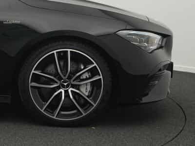 Mercedes CLA 35 AMG 4MATIC MBUX+Night (2025) - Foto 8
