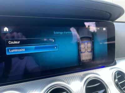 Mercedes E 300 BERLINE HYBRIDE ESSENCE (2022) - Photo 12
