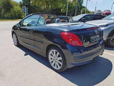 Peugeot 207 Sport (2008) - Photo 3